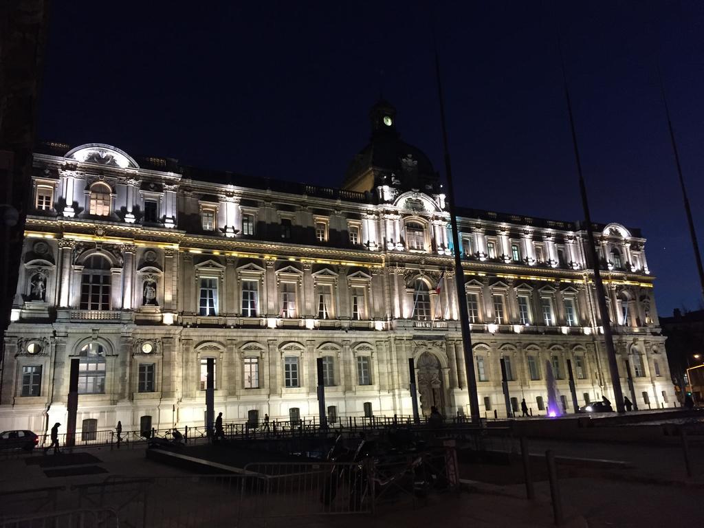 Appart design, plein centre Marseilles Exterior foto